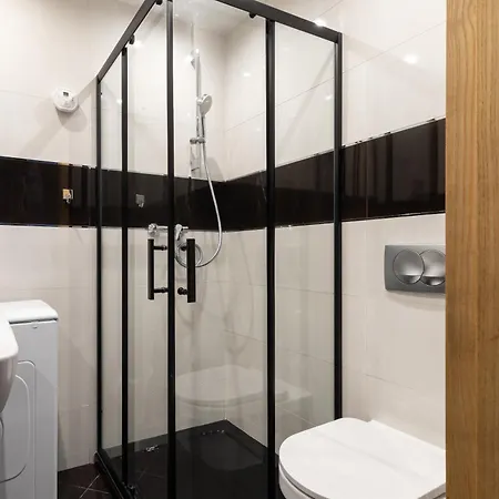 Deco Illakowiczowny 6 * Katowice